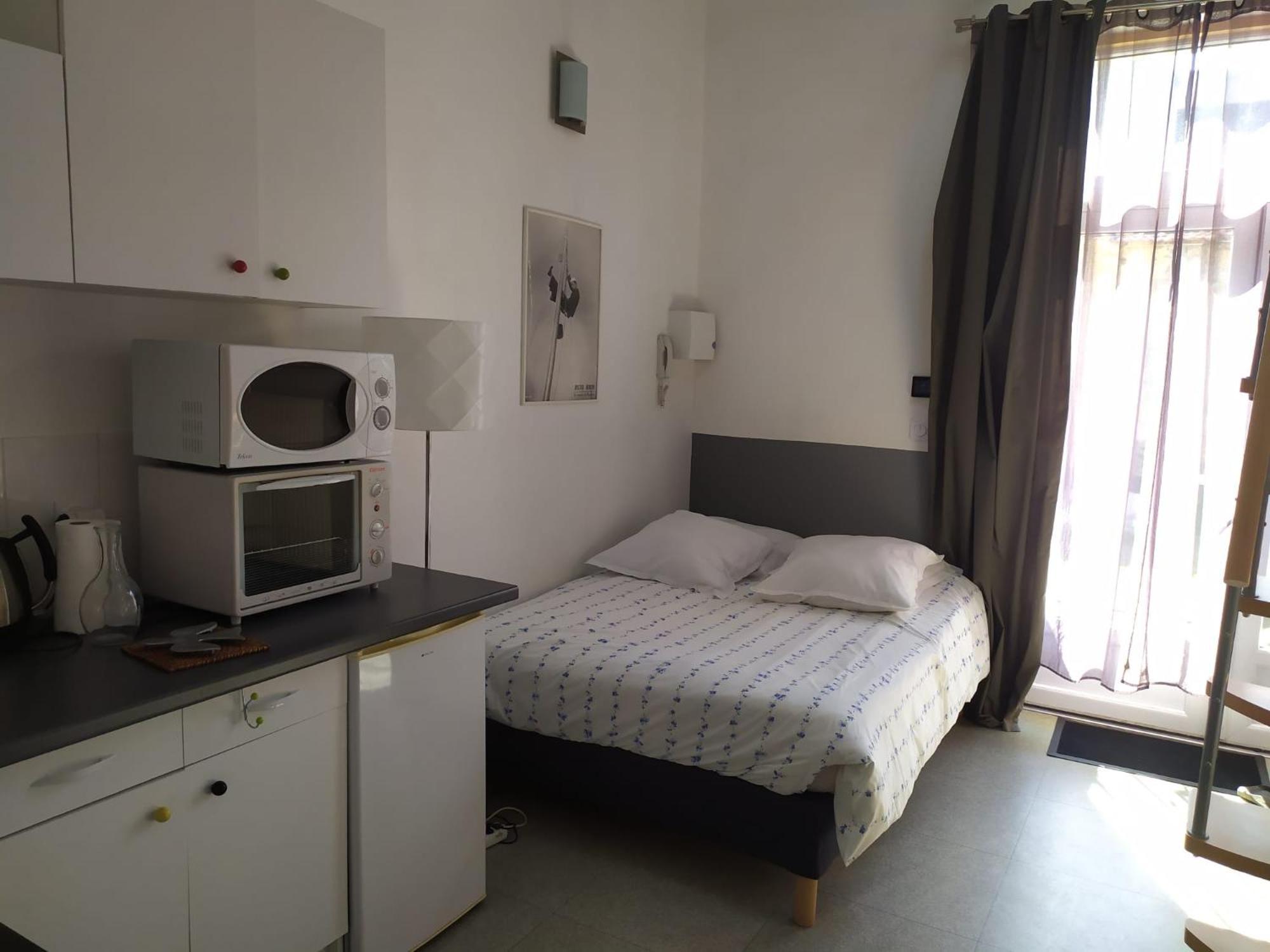 Les Bains Douches Aparthotel Périgueux Exterior foto