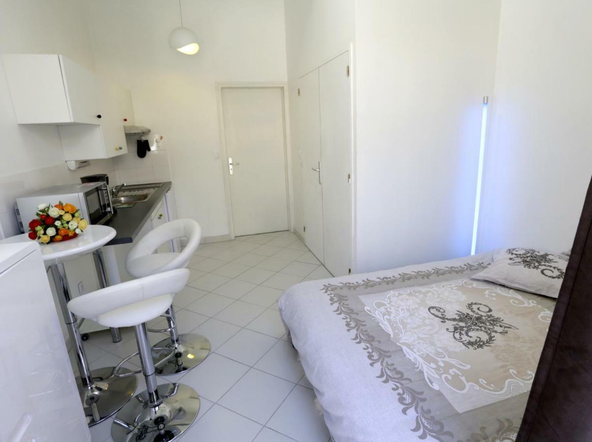 Les Bains Douches Aparthotel Périgueux Exterior foto